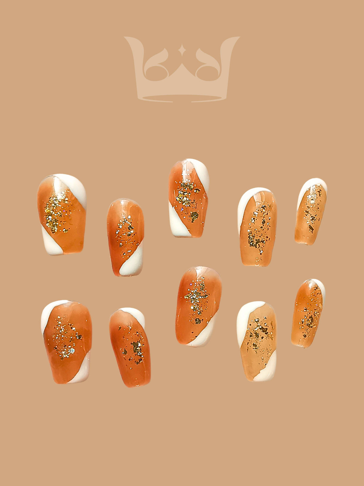 These press-on nails add glamour & elegance to manicures, with a festive design of orange/coral, gold glitter/flakes.