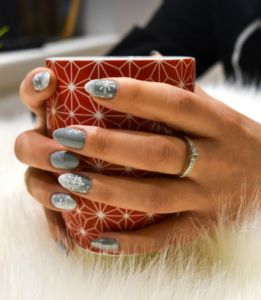 Elegant Almond Nails with Flower & Ombre Magic